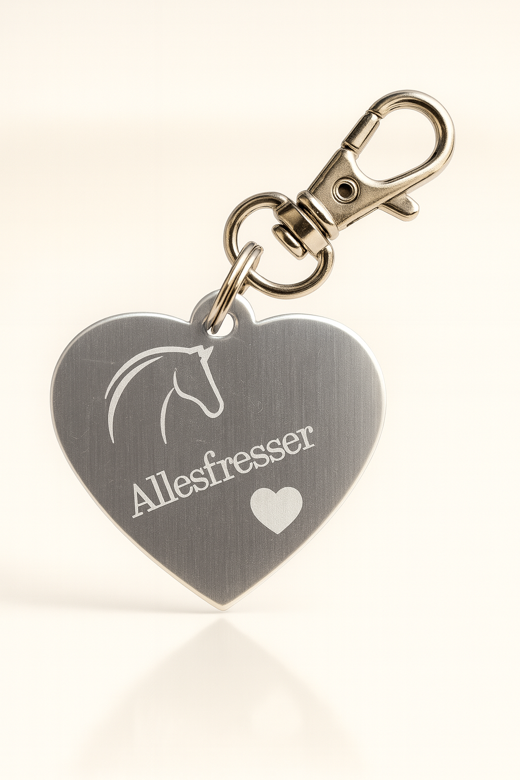 Pferdeanhänger „Allesfresser“ – Lustiger Anhänger aus Aluminium für Halfter & Trense verschiedene Motive